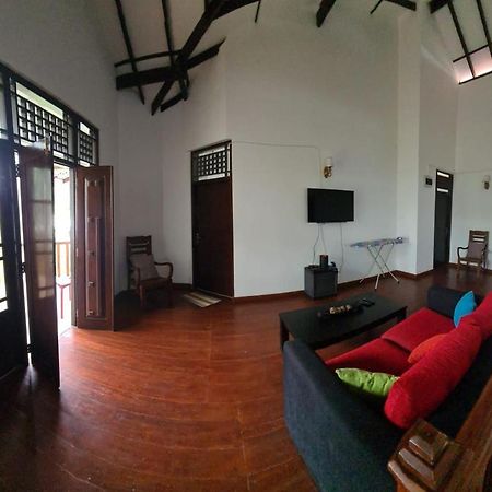 Bed and Breakfast Ja-Elas French Touch Экстерьер фото